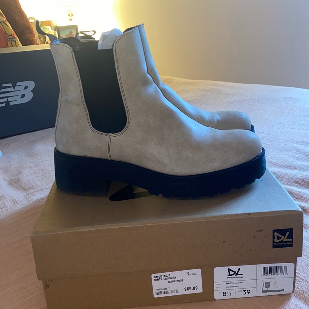 Dirty Laundry Maps Boot - image 1